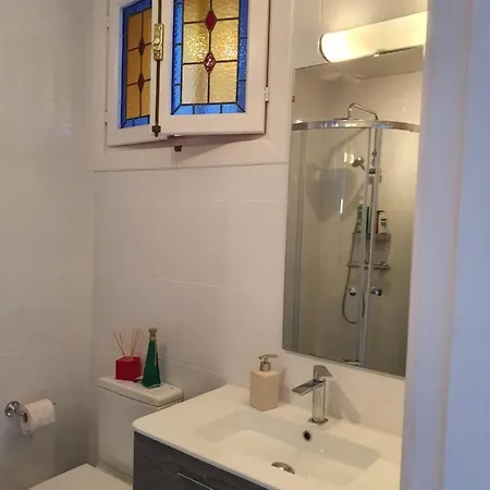 Parque Santiago 3 Studio Apartment